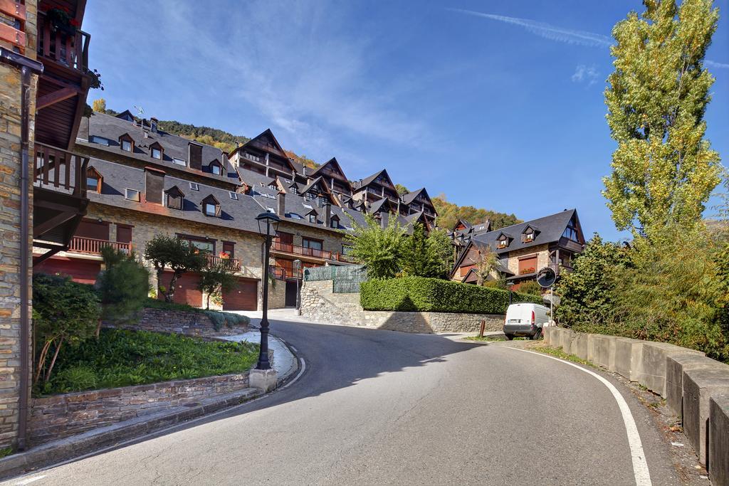 Apartamento Amets De Aran Viella Extérieur photo