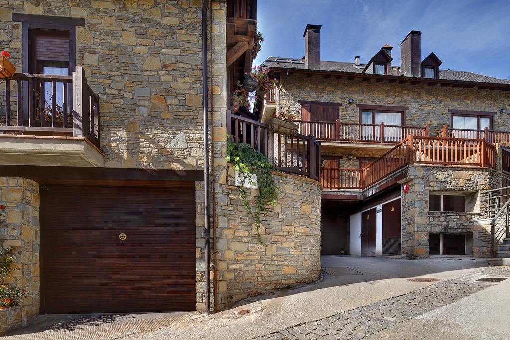 Apartamento Amets De Aran Viella Extérieur photo